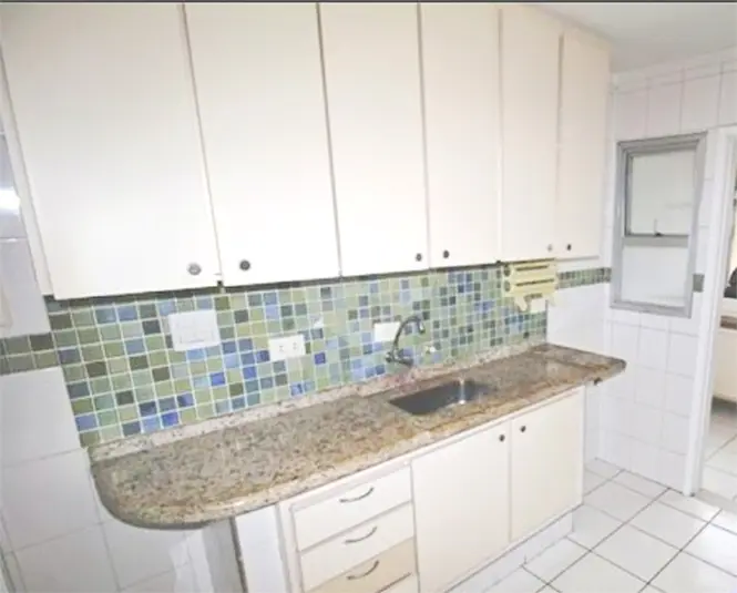 Comprar imóveis Brooklin Paulista | Apartamento 67 m² | 2 dormitórios, varanda e 1 vaga