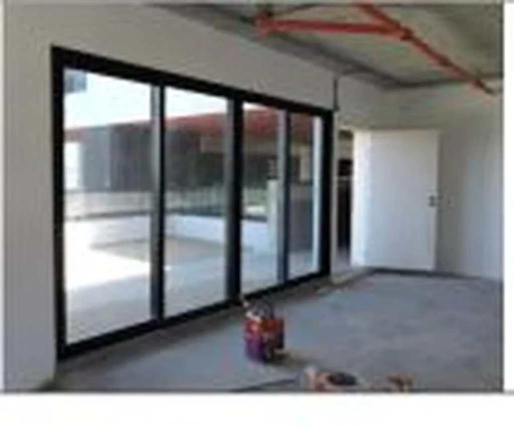 Comprar imóveis POD Rebouças | Sala comercial de 50 m² com varanda | Pinheiros