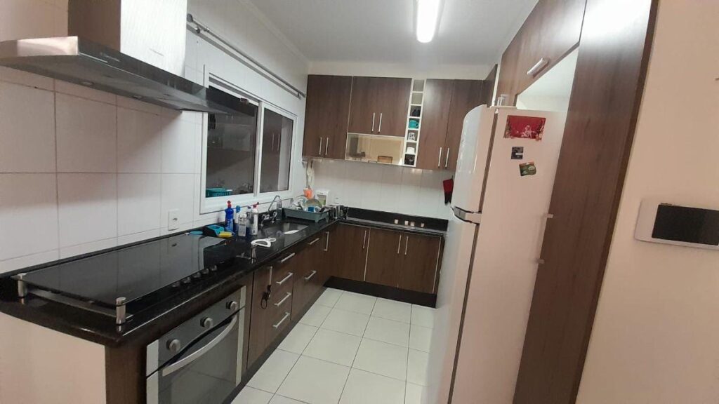 Comprar imóveis Sobrado no Jardim Sabará | 114 m² | 3 dormitórios | 1 suíte | 2 vagas