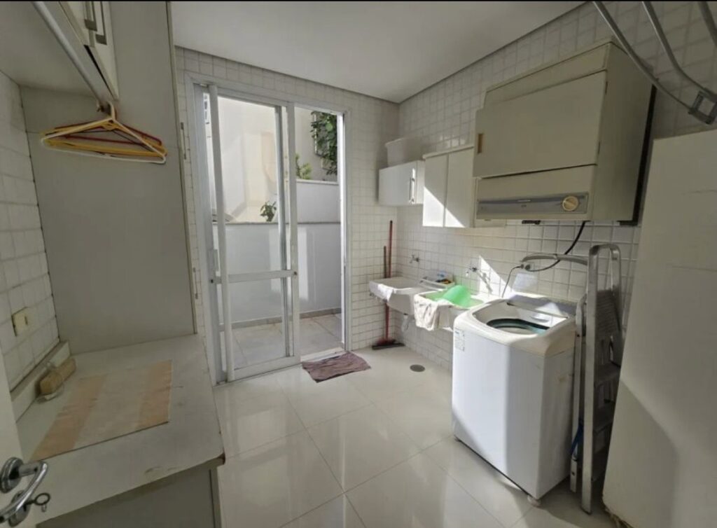 Casa mobiliada no Residencial 5, Alphaville