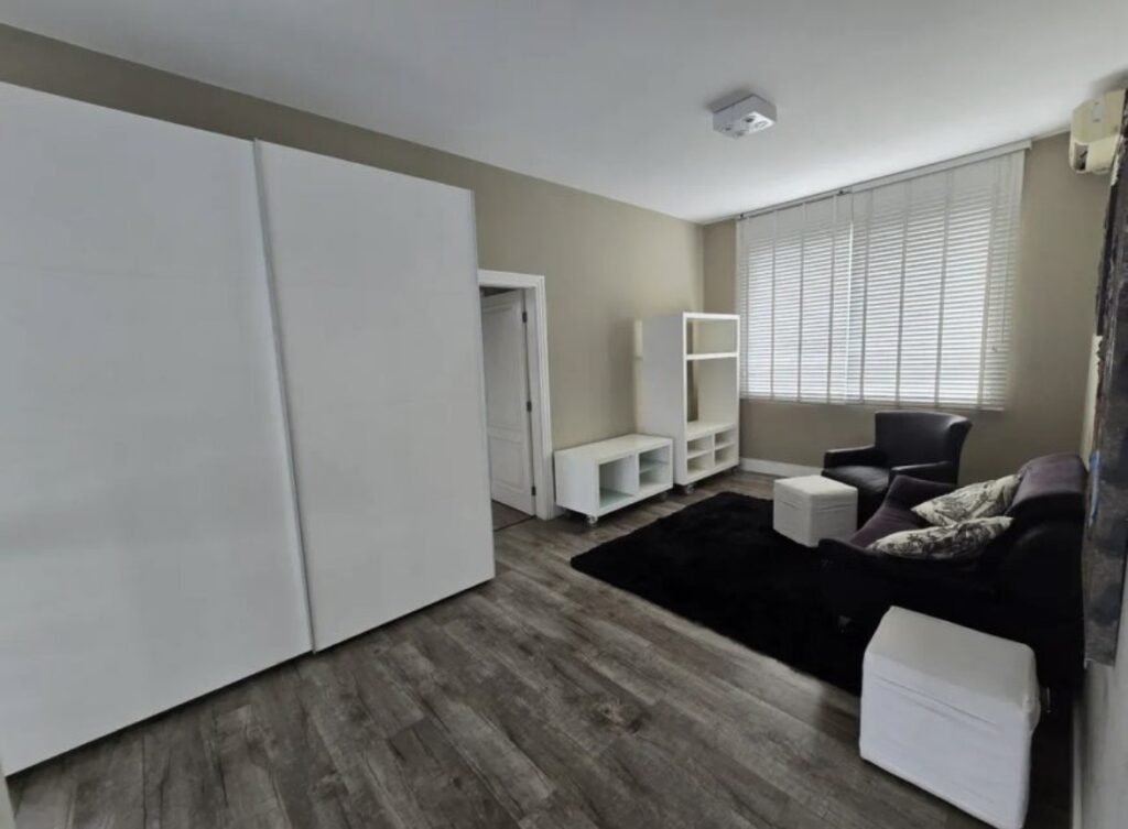 Casa mobiliada no Residencial 5, Alphaville